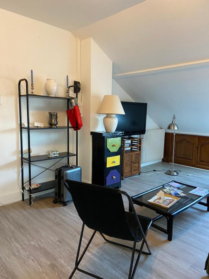 Appartement Entier En Residence Centre Ville 방돔 외부 사진