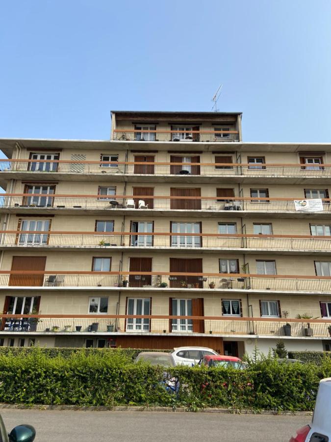 Appartement Entier En Residence Centre Ville 방돔 외부 사진