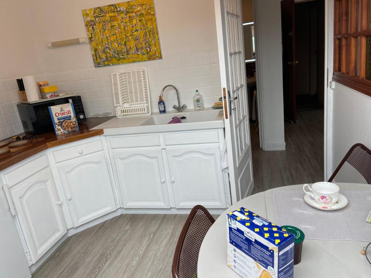 Appartement Entier En Residence Centre Ville 방돔 외부 사진