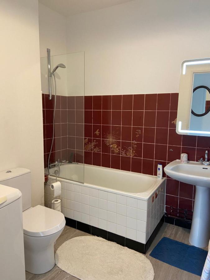 Appartement Entier En Residence Centre Ville 방돔 외부 사진
