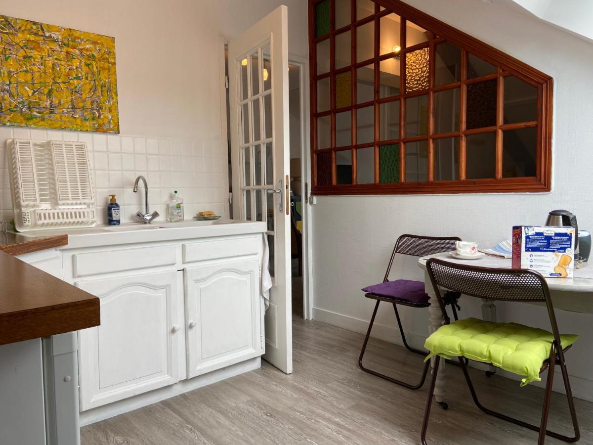 Appartement Entier En Residence Centre Ville 방돔 외부 사진
