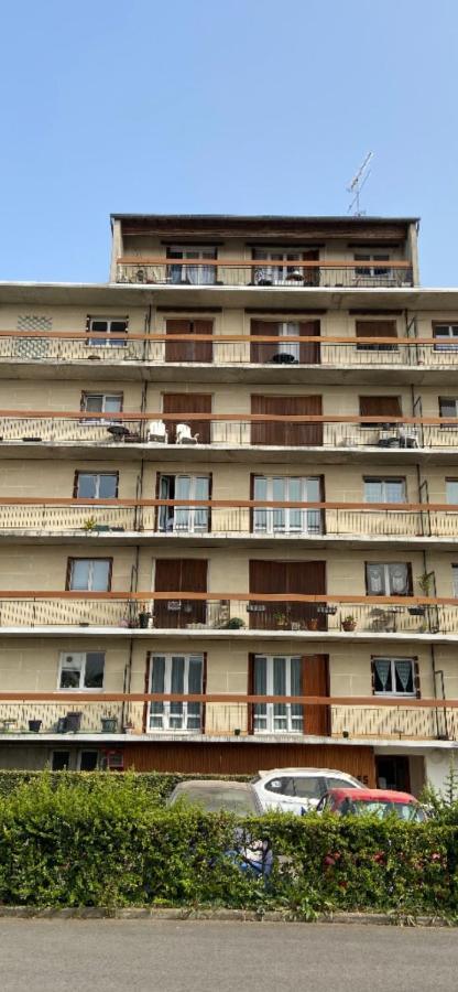 Appartement Entier En Residence Centre Ville 방돔 외부 사진